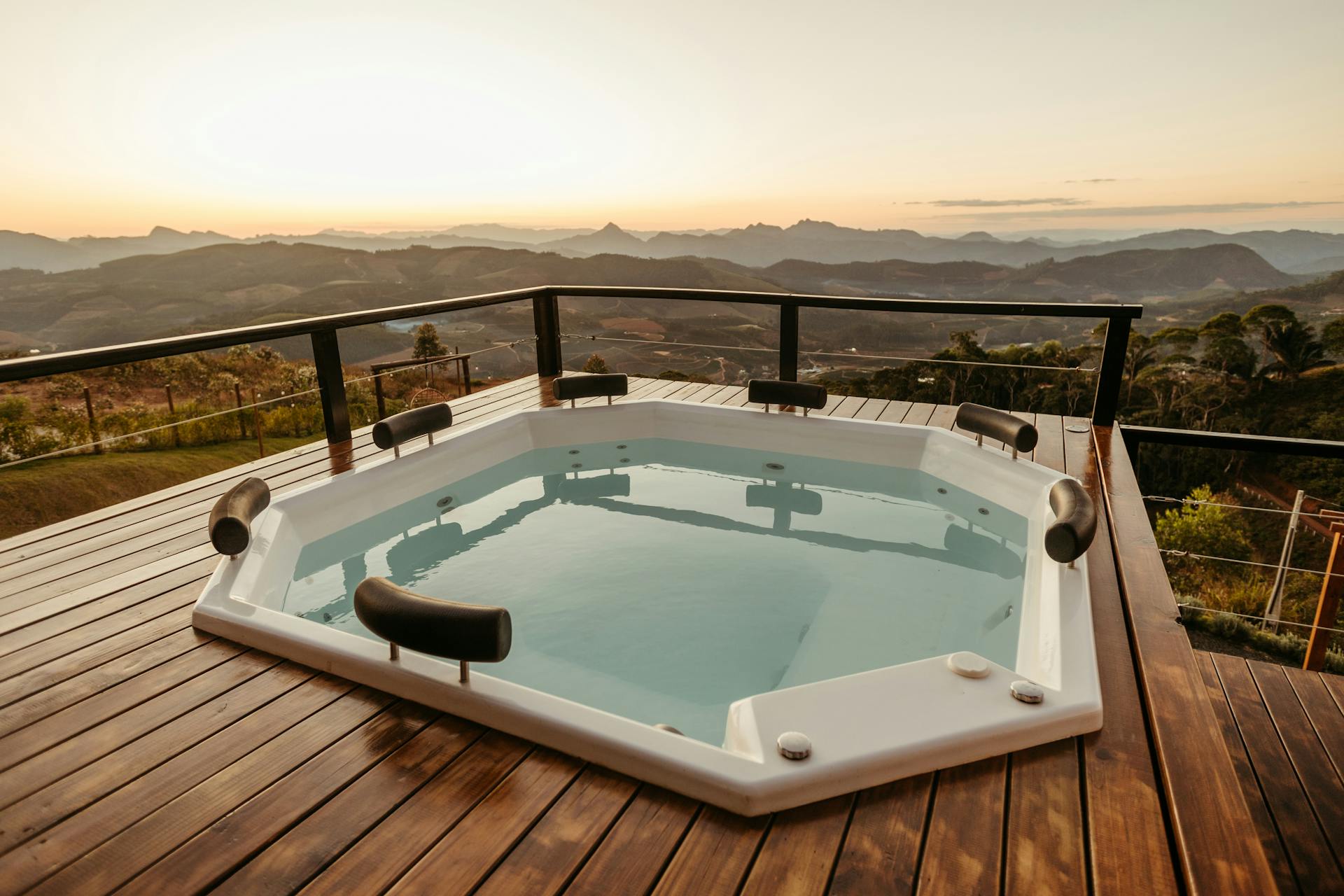 Jacuzzi venda Lisboa: como encontrar? - Saunamo