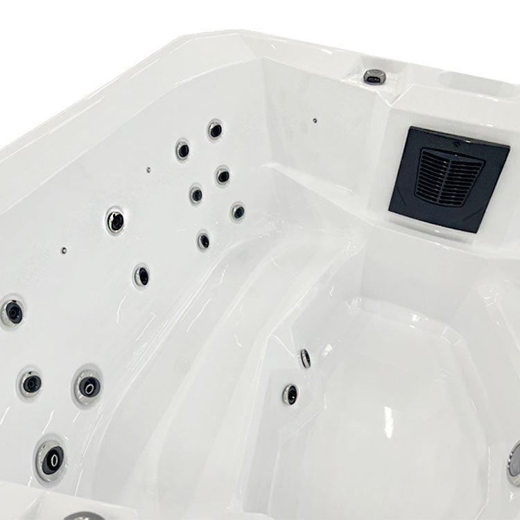 Jacuzzi Hydra 170 with black and silver details.