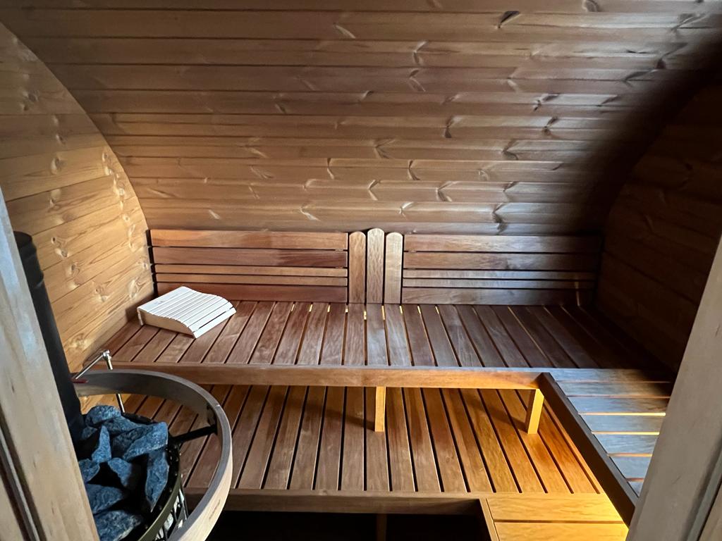 Wooden bench in the sauna Saunamo Hobbit 500